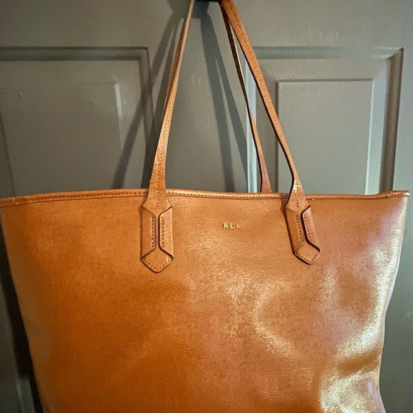 Ralph Lauren Handbags - Ralph Lauren Tan Structured Leather Tote